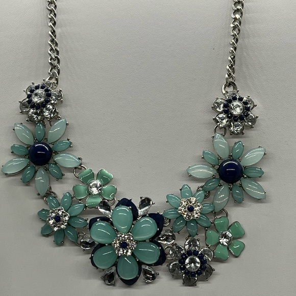 Central Park Necklace & Indigo Mod Bracelet - Picture 2 of 7